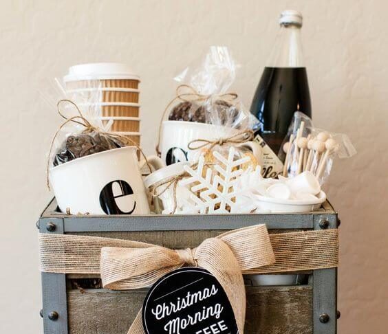 Chrstmas gift ideas basket of coffee