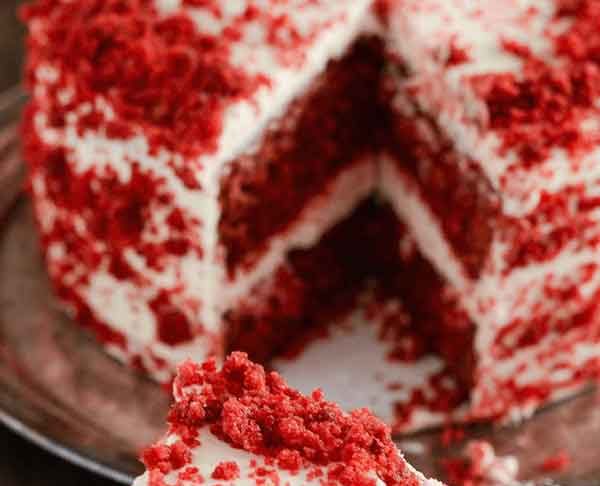 Red velvet Dream Cake Christmas Recipe