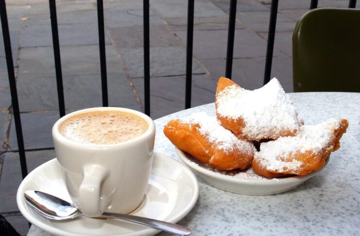 Beignets and coffee